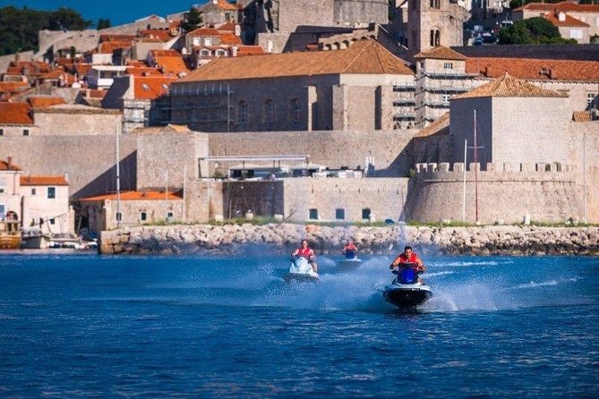Jet Ski Rent 1h - What the scenery is really like from the water
