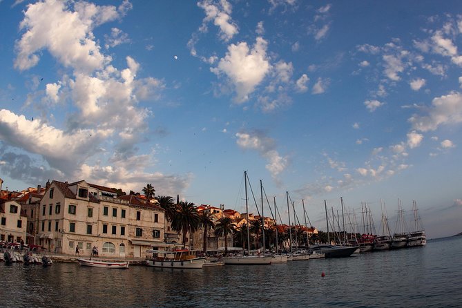 Jewels of Hvar - Private Walking Tour - Renaissance stonework at the City Lodge