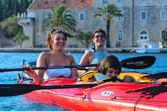 Kayaking Korčula's Paradise -Half Day Guided Kayak Tour - Getting comfortable in a single or double kayak