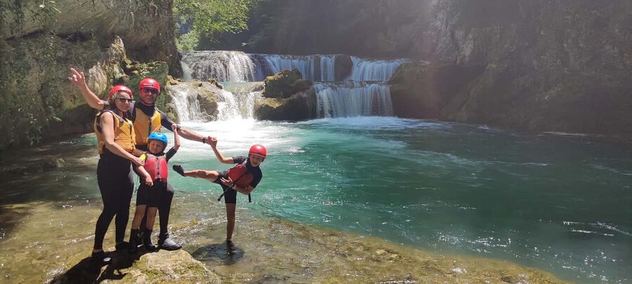 Kayaking Mreznica Waterfalls in Natural Monument - Starting at the Plitvice Outdoor base near Primislje
