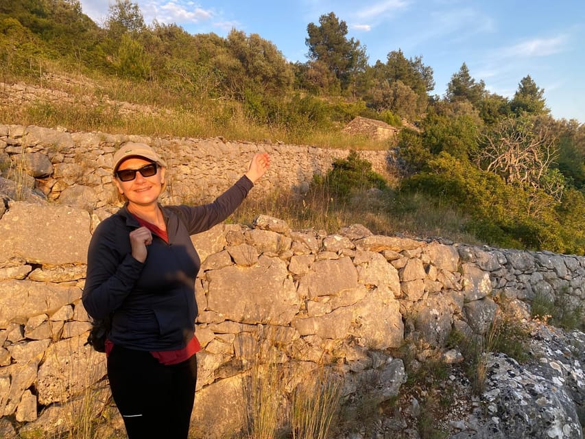 Korčula Eco Heritage Tour with Snacks - Yugoslav-era life and the values of a changing island