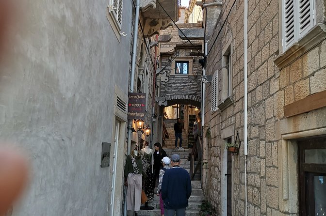 Korcula Private Tour - Food and wine: the most personal part of the day