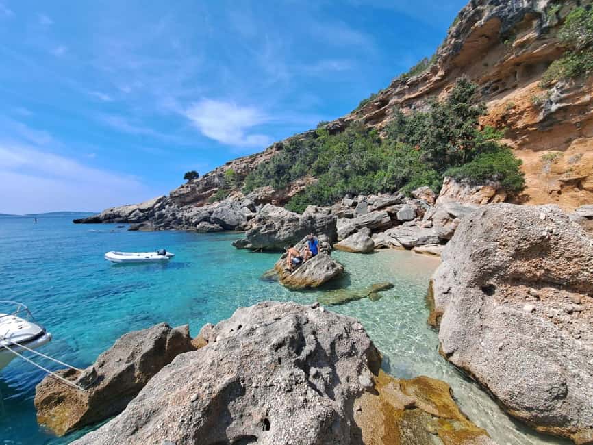Korčula Snorkeling&Swimming, Shipwreck & More, Private Tour - Four and a half hours around Korčula