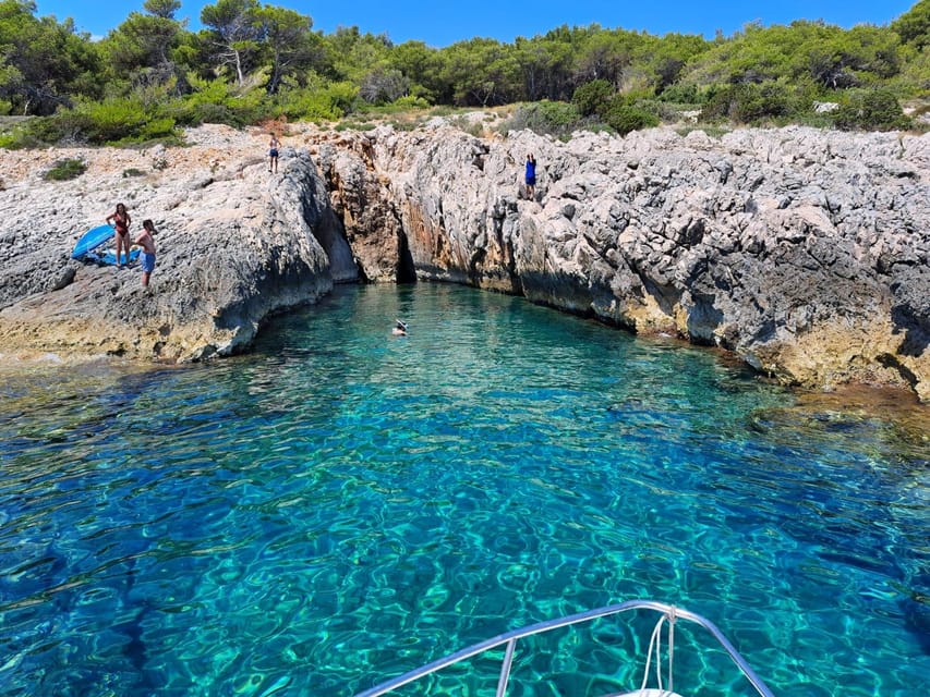 Korčula Snorkeling&Swimming, Shipwreck & More, Private Tour - The Blue Lagoon at Stupe and Majsan