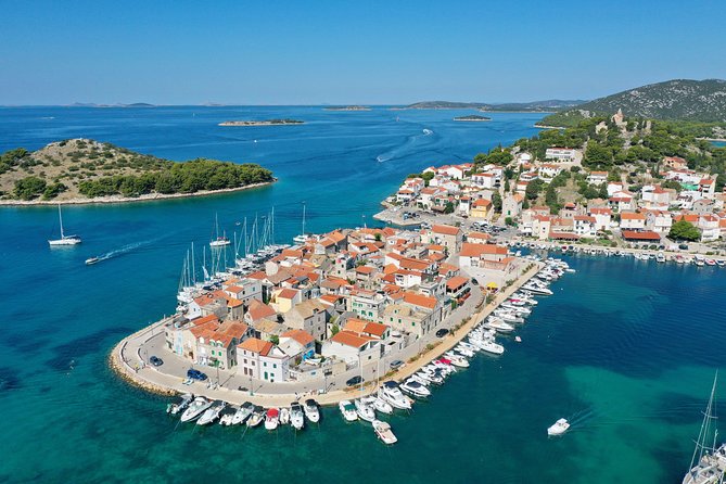 Kornati Private Boat Tour Experience - A final hour in Prvić Luka