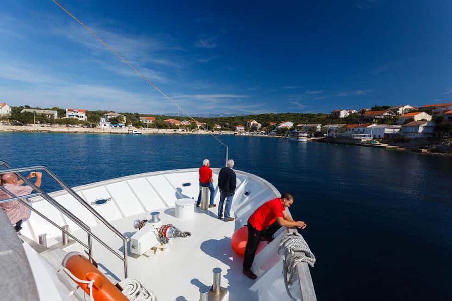 Krk:Rab & Pag Boat Trip with Swimming & City Tour with lunch - Lun on Pag and its ancient olive trees