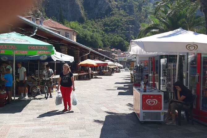 Laizy Wednesdays Tour to Montenegro - The guides and the feel of a small group