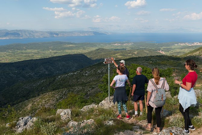 Local Life Tour - Spanjola gives you the first big view