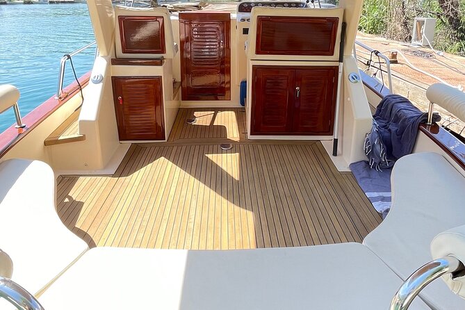 Luxury Private Boat Tour to Elaphiti Islands - Why Captain Robert matters