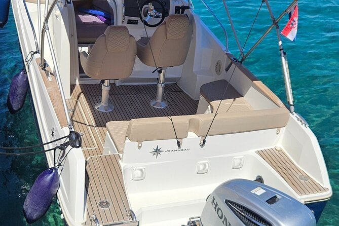 Luxury Private Speedboat Tour Islands & Blue Cave - Is $347.69 good value for up to six people?