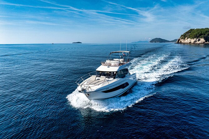 Luxury sunset cruise in Dubrovnik - Caves and coastal scenery between the stops