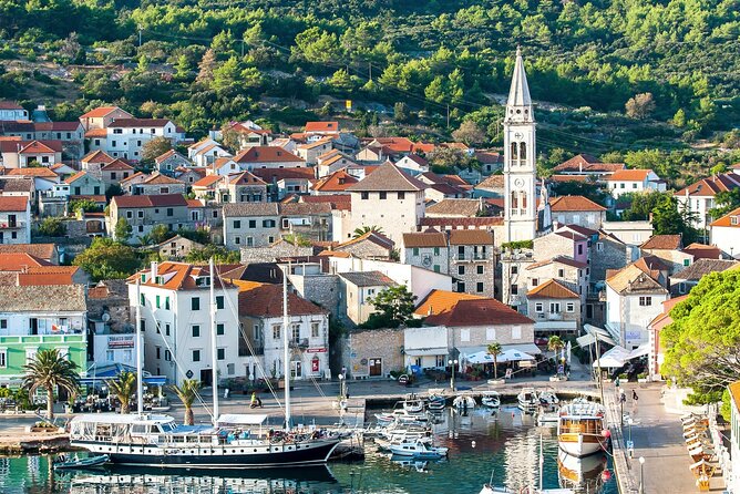 Makarska: 3-Island Speedboat Tour with Cave and Blue Lagoon - Key points to know before you book