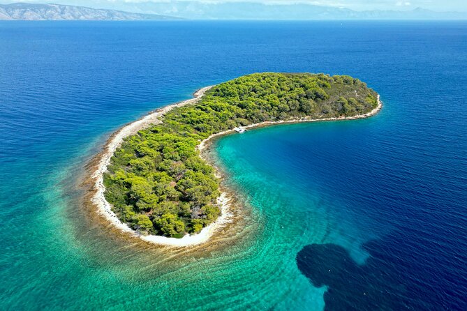 Makarska: 3-Island Speedboat Tour with Cave and Blue Lagoon - Why this Makarska boat trip works so well