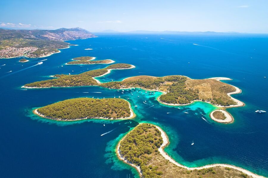 Makarska: 5-Islands Tour, Blue Cave, Vis, Hvar & Brač - Swimming at the Pakleni Islands