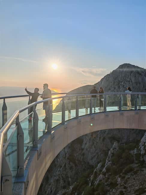 Makarska: Buggy Skywalk and Biokovo Tour - Pickup in Makarska and the climb into Biokovo