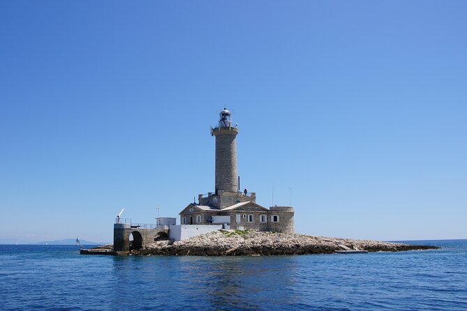 Medulin -Kamenjak 5h boat trip with lunch & drinks on Sandra Boat - Two hours on Ceja Island