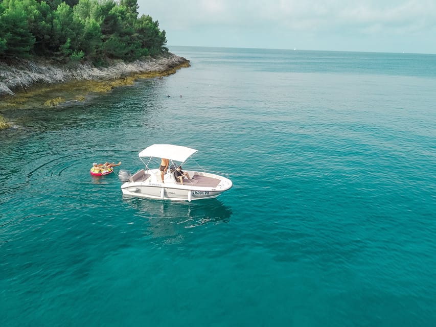 Medulin: Morning on Speedboat with Cave & Island Snorkeling - Leaving Medulin for Kamenjak Nature Park