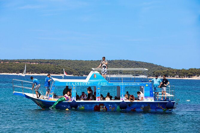 Medulin: Private Glass Bottom Boat Tour to Levan Island - Key points at a glance