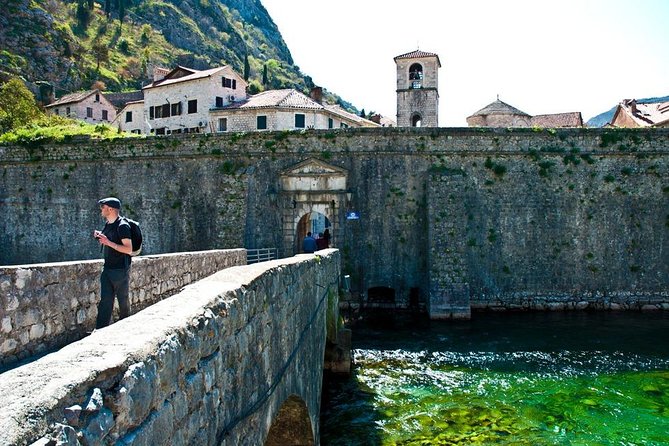Montenegro Coast Private Day Trip from Dubrovnik - Kotor Old Town: two hours behind the walls