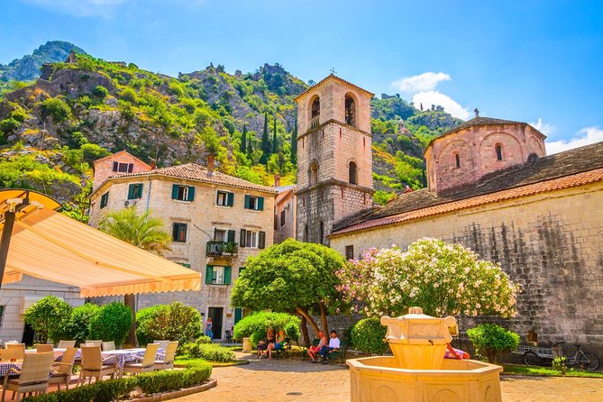 Montenegro Private Full Day Tour visiting Kotor and Perast - The early start and crossing from Dubrovnik