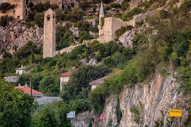 Mostar and Kravice Waterfalls day tour with local guide - Crossing from Croatia into Bosnia and Herzegovina