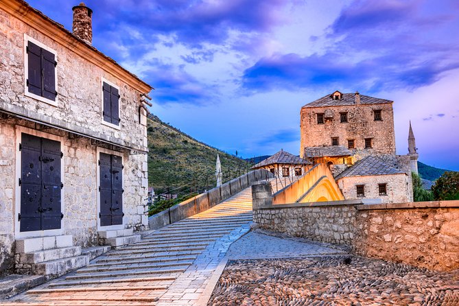 Mostar & Kravice waterfalls full-day guided tour from Split - Guides shape the long ride