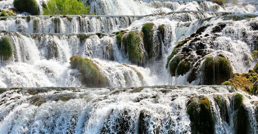 NP Krka tour with Boat Ride and Swimming in Skradin town - Key points at a glance