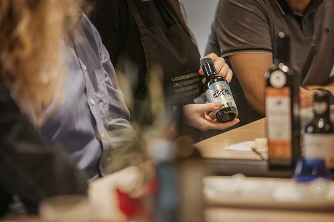 Olive Oil Guided Tasting and History in Pula - What the reviews reveal about the visit