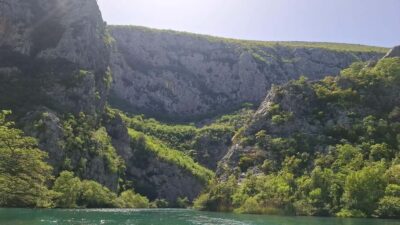 Omiš, Croatia: Cetina River Glassboat Cruise And Beer Garden