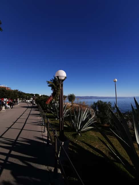 Opatija Be Charmed Half Day Tour with a Local - Turning uphill toward Opatija City Market