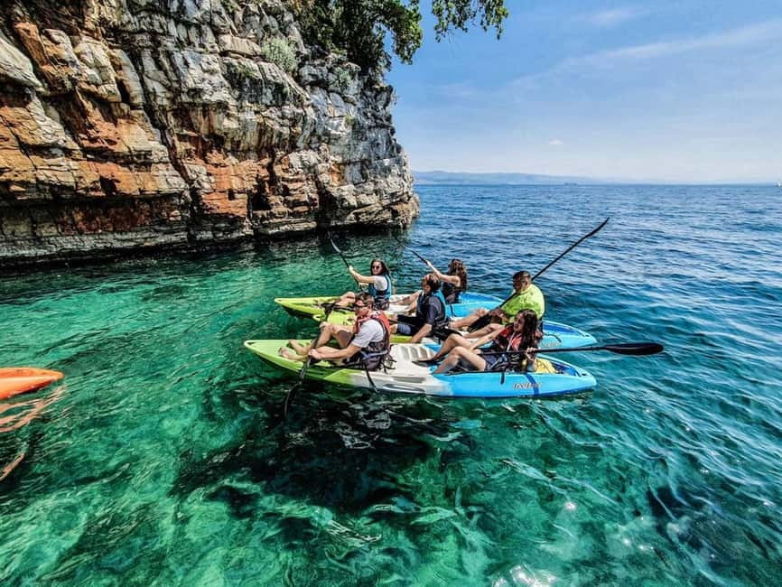 Opatija: Cliffs and caves kayak adventure - Cliff jumping, with no pressure to take the leap