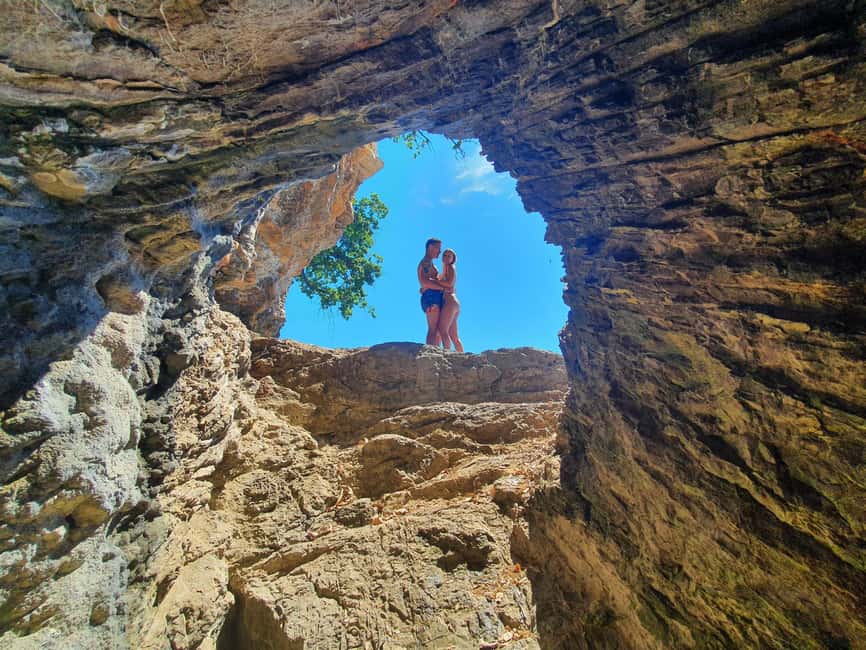 Opatija: Cliffs and caves kayak adventure - How the guides shape the experience