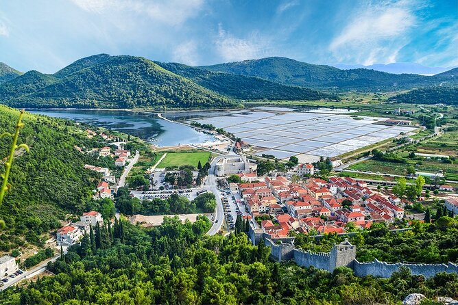 Oysters & Wine Tour From Dubrovnik (Small Group) - Ston’s walls and the old salt town