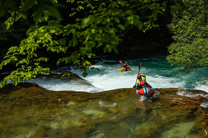 Packrafting Mreznica River - Entering the upper Mrežnica River