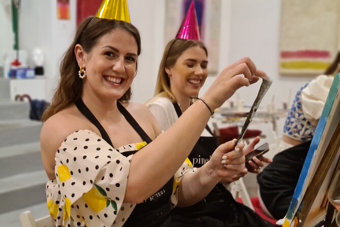 Painting party at Art Bottega - Paint & Wine Studio in Rijeka - Who should book this creative night?