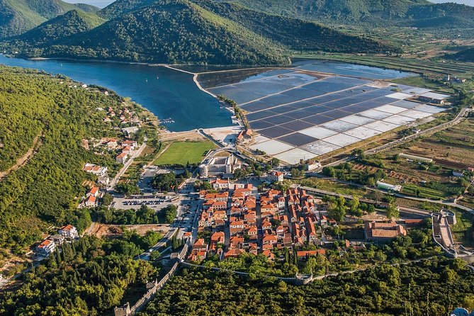 Peljesac and Ston Private Wine Tour with Tastings from Dubrovnik - Potomje: the heart of the wine tasting