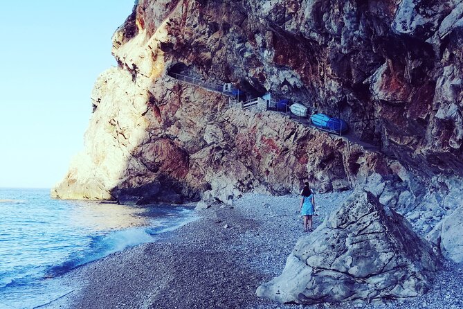Picnic on Croatian Secret Beach - Why the three-person limit matters