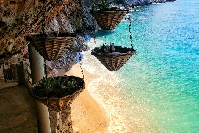 Picnic on Croatian Secret Beach - Who will enjoy this outing most