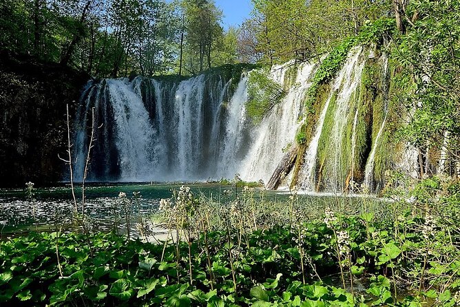 Plitvice Lakes Day Tour from Rijeka, Simple & Safe - The panoramic train ride covers more ground