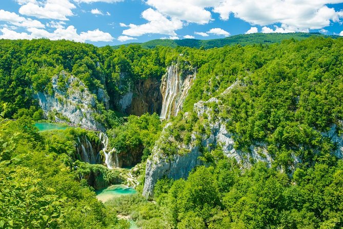 Plitvice Lakes Guided Tour from Zagreb - Upper Lakes: Water, Woods, and Cascades