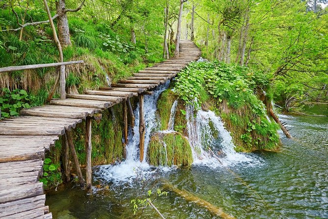 Plitvice Lakes Guided Tour from Zagreb - The Boat and Tram Rides