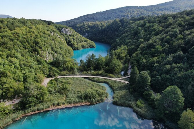 Plitvice Lakes National Park Tour from Zadar - Crowds, heat, and the best time to go