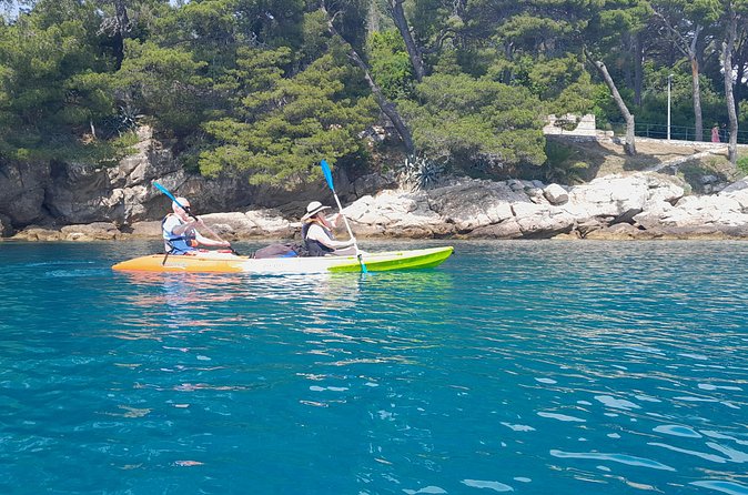 'Pomalo' Guided Sea Kayaking Tour in Cavtat - Dry bags, phone storage, and the small practical touches