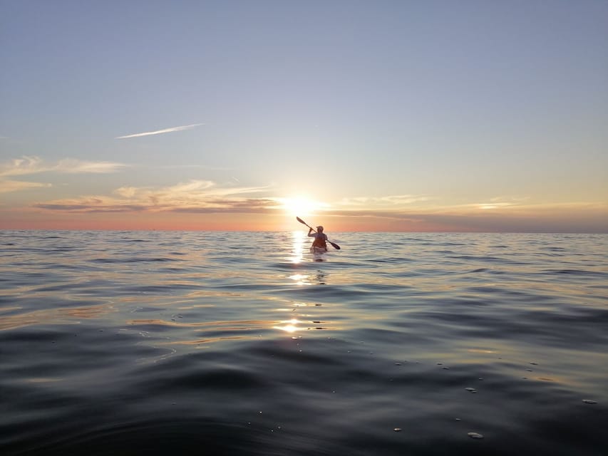 Poreč: Sea Kayaking Sunset Tour - Sunset from the open sea