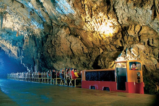 Postojna Cave & Predjama Castle - Shore Excursion from Rijeka - Key points to know before booking