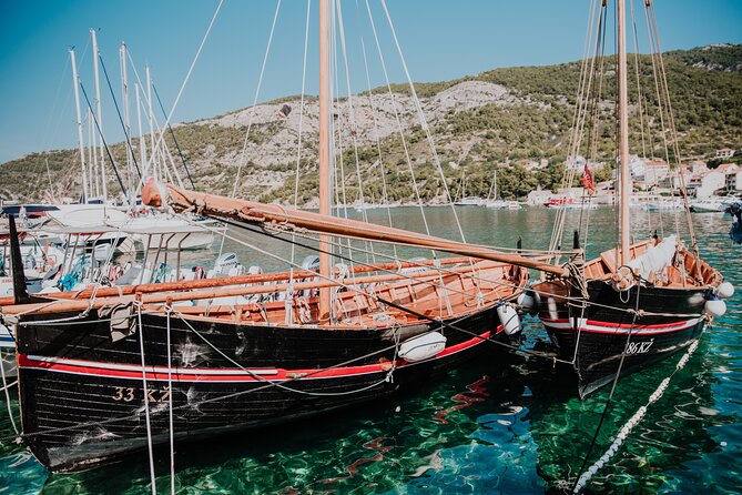 Private Blue cave, Mamma Mia and Hvar, 5 islands tour from Split - What the private speedboat changes
