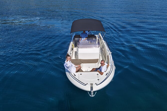 Private boat Tour - Dubrovnik Old Town and Elaphite islands - Blue Cave, green caves, and swimming coves
