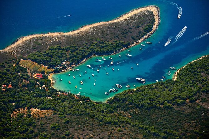 Private Boat Tour from Hvar - Blue and Green cave, Vis, and the Pakleni islands - Adding the Blue and Green caves