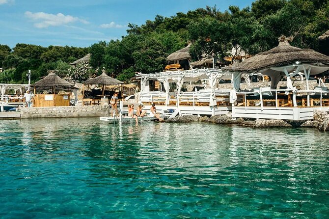 Private Boat Tour from Hvar - Blue and Green cave, Vis, and the Pakleni islands - Timing, weather, and practical planning