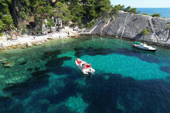 Private boat tour of Red rocks & Pakleni islands - Zaraće, Red Rocks, and Southern Hvar